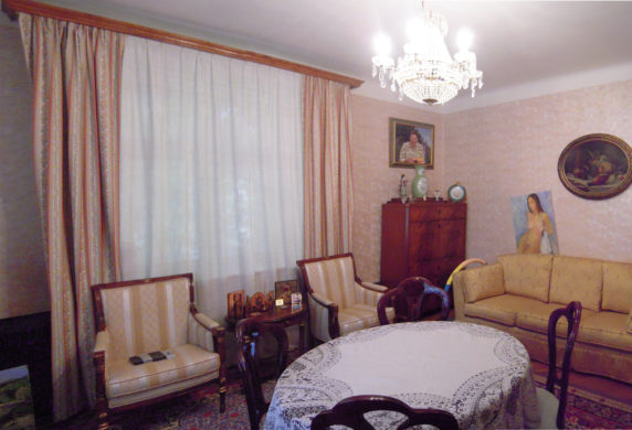 4-х комнатная квартира Б.Златоустинский пер. д. 3АС2